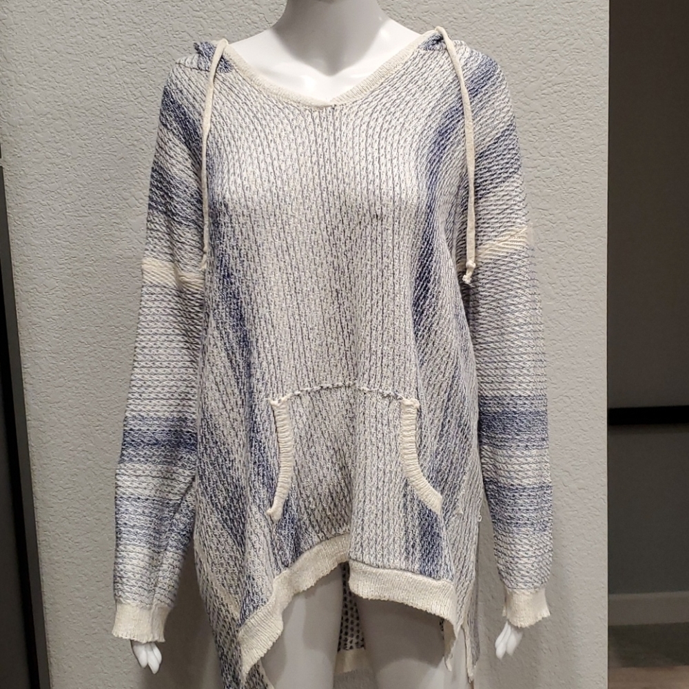 Vintage Havana women's hoodi sweater